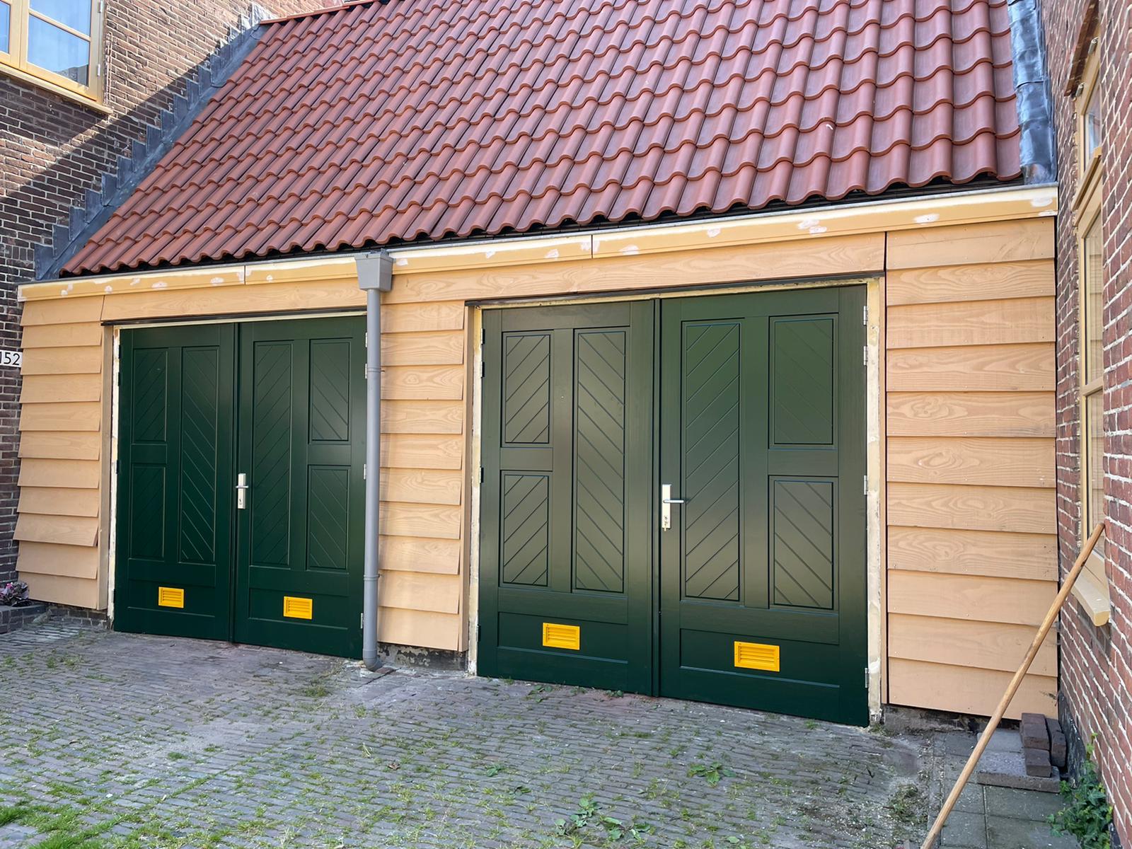 Project 15 door Deurenbazen